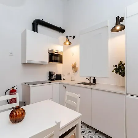 Cozy Loft In Chamberi, Madrid Apartment Exterior photo