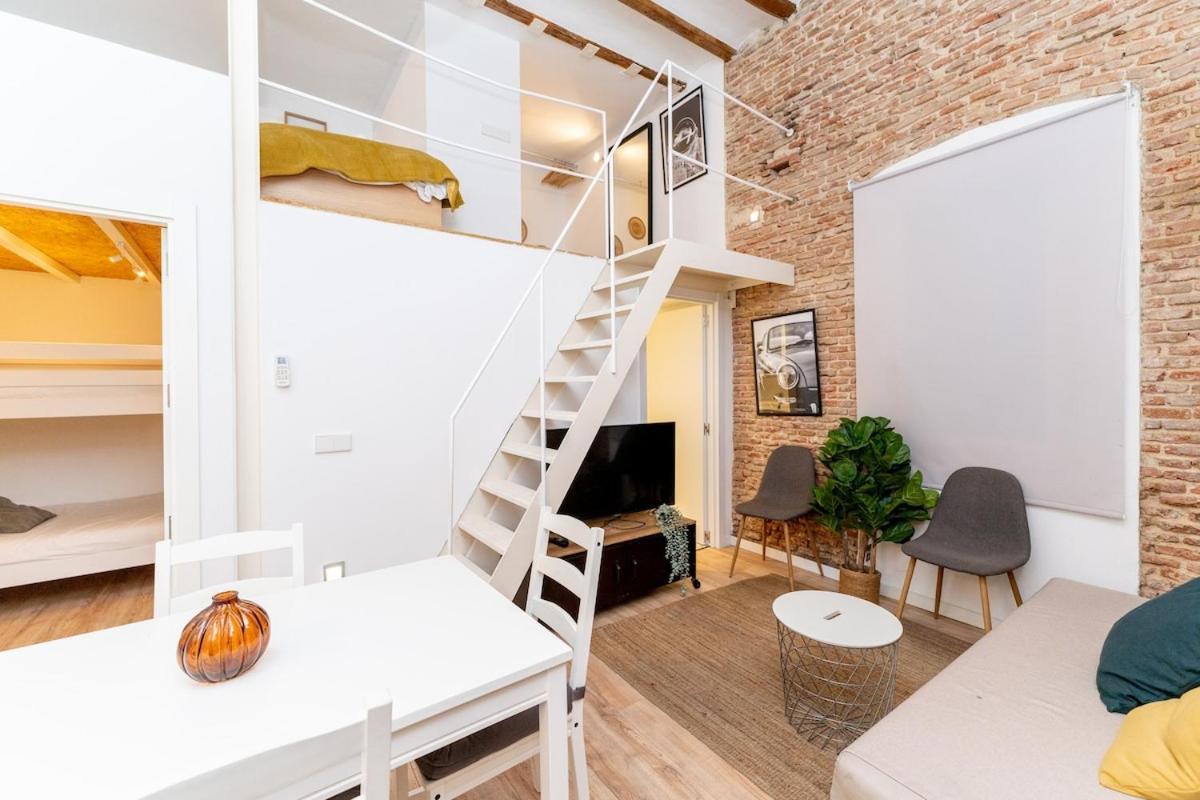 Apartament Cozy Loft In Chamberi, *