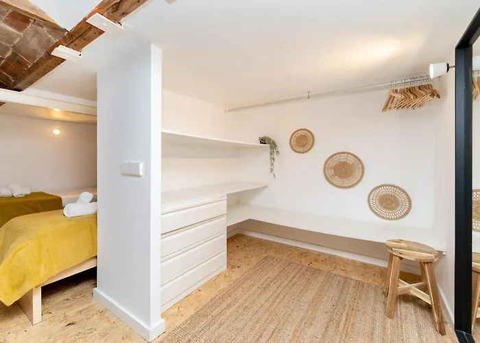 Cozy Loft In Chamberi, Madrid